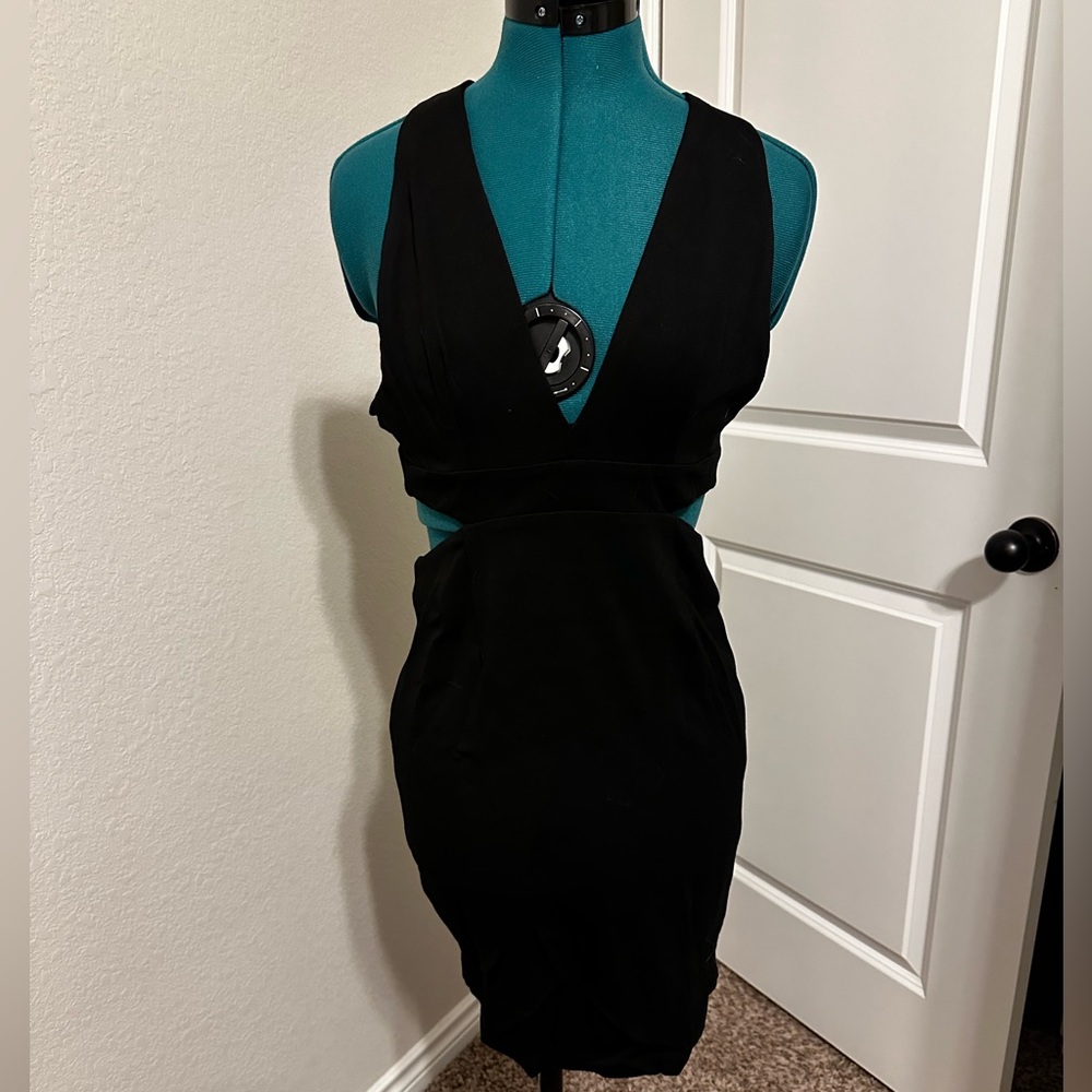 Forever 21 cut out dress size s